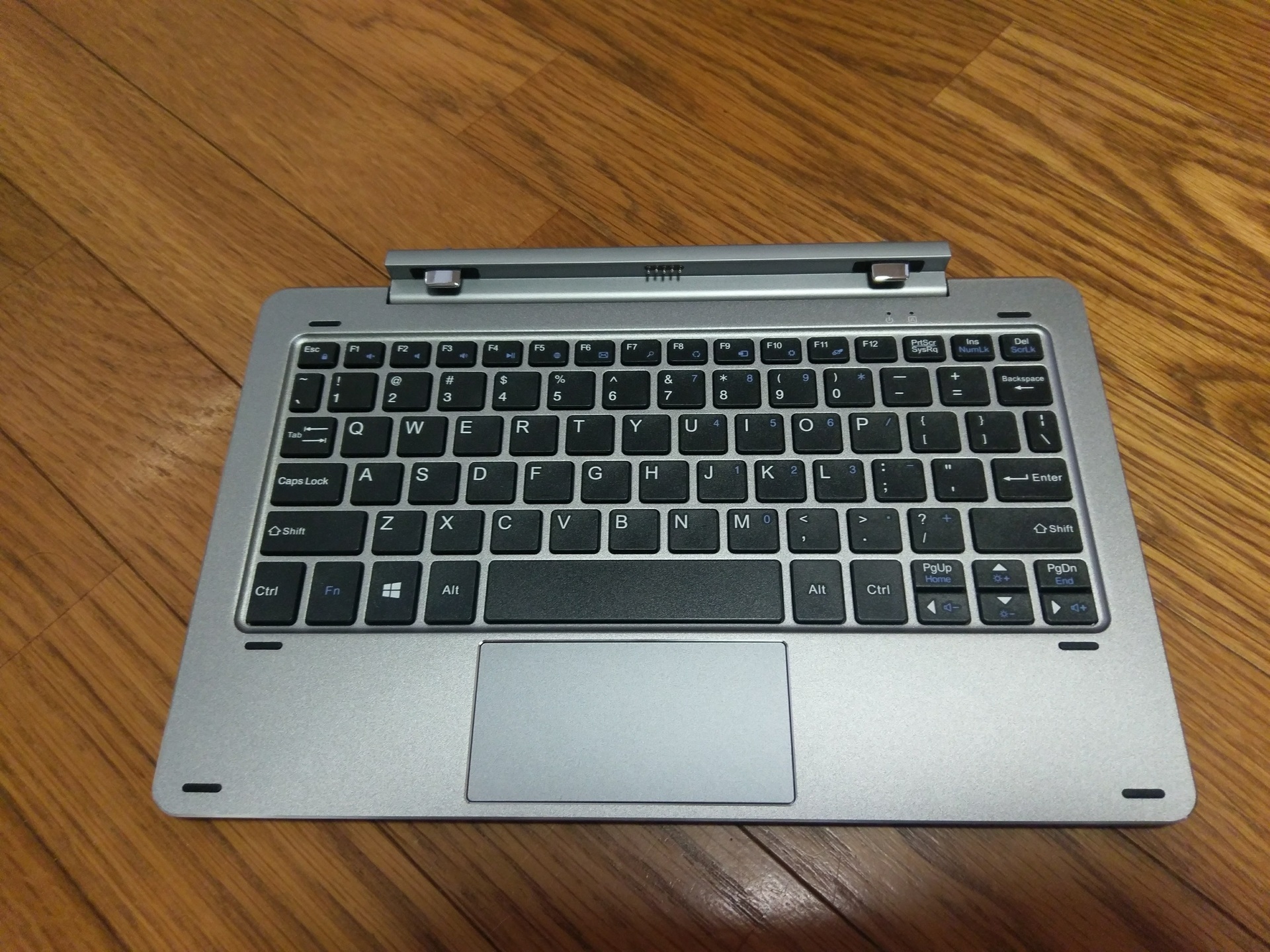 Chuwi Hibook Proのドッキングキーボードを日本語で使う 気ままにデジタル生活